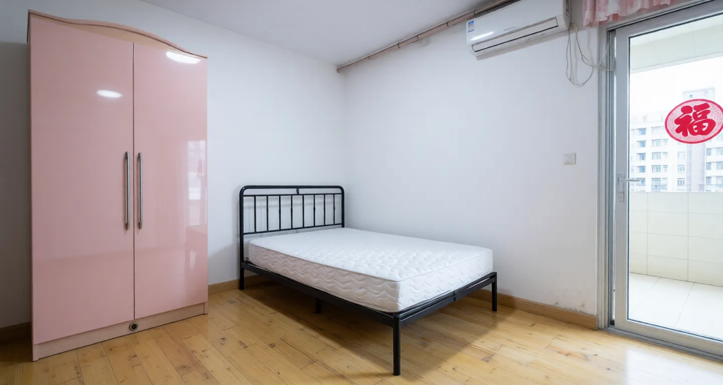 Apartment for rent in Shanghai - Weinan Garden - Photo 1